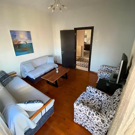 アパート Sky View カヴァラ